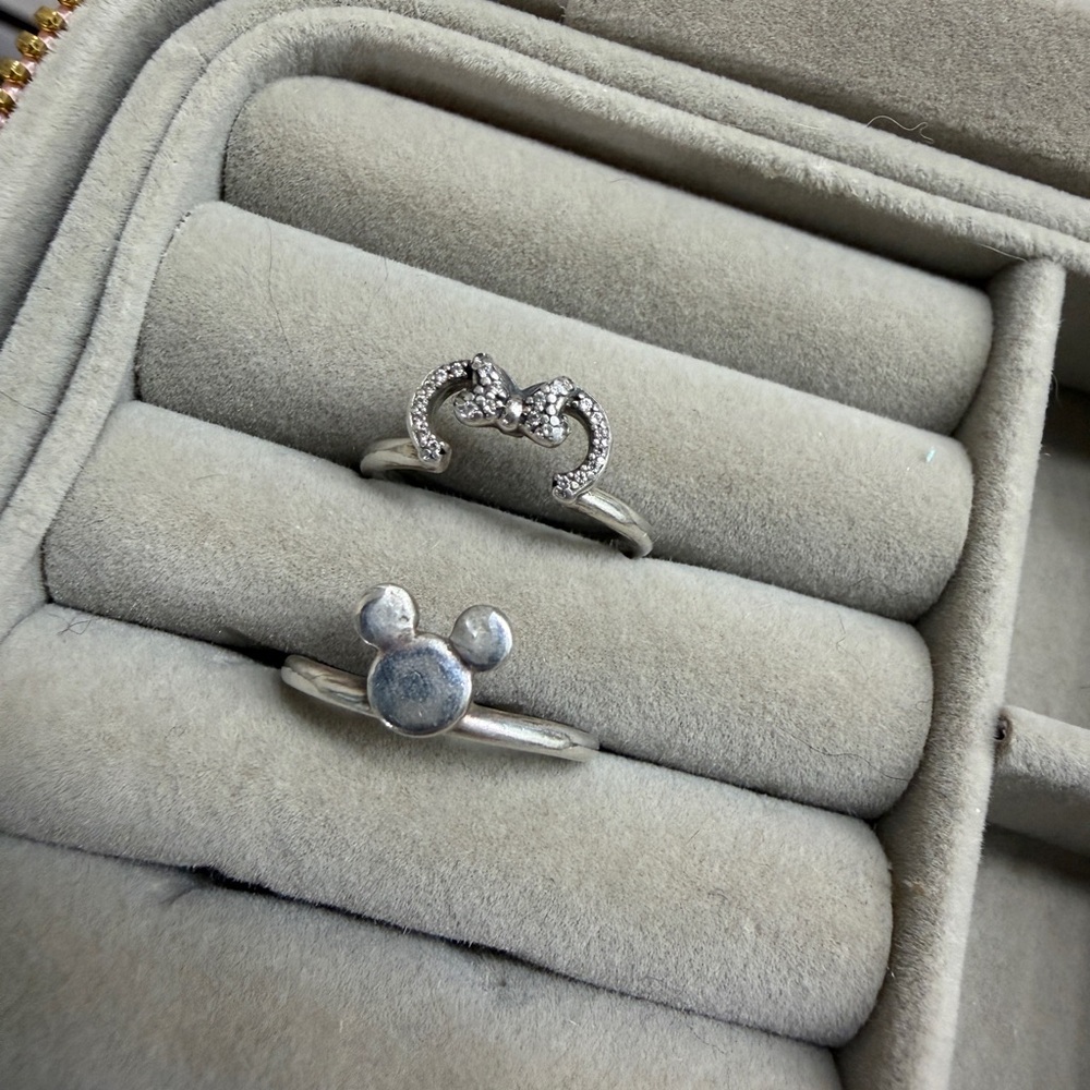 Disney x Pandora Mickey and Minnie ring set - Picture 2 of 4